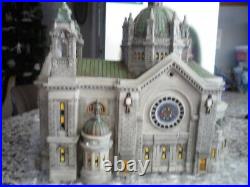 2001 CATHEDRAL OF SAINT PAUL (Christmas In the City), READ