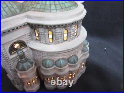 2001 Dept 56 Cathedral of Saint Paul Christmas in the City, 56-58930, MINT