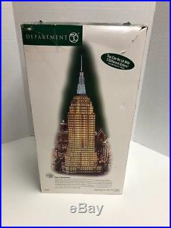 2003 Department 56 Christmas in the City Empire State Building Lights Up! NYC