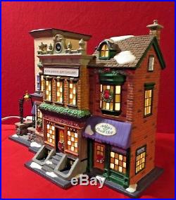 5th Avenue Shoppes Dept 56 Christmas in the City Village 59212 wine flower CIC A
