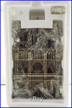 CATHEDRAL OF NOTRE DAME, PARIS + Box Christmas in the City Department 56