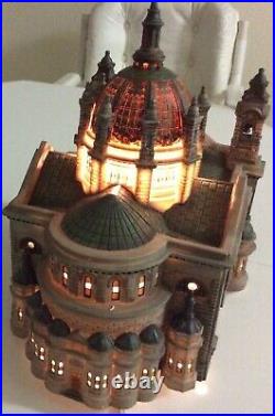 Cathedral of Saint Paul Christmas in the City Series Dept 56 Historical Landmark