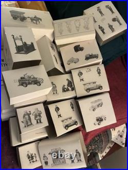 Christmas in the City, Accessories 16pcs Never Displayed, Never Out Of Box