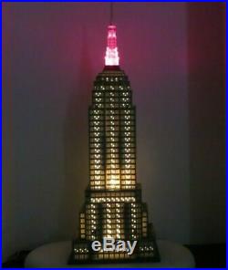 DEPARTMENT 56 59207 EMPIRE STATE BUILDING CHRISTMAS IN THE CITY (Bldg 12)