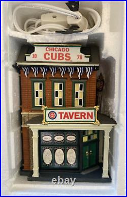 DEPARTMENT 56 Christmas in the City, Chicago Cubs Tavern #56.59228 withbox READ
