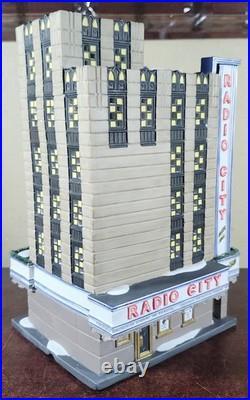 DEPARTMENT 56 RADIO CITY MUSIC HALL 56.58924 Christmas in the City Series
