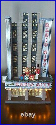 DEPARTMENT 56 RADIO CITY MUSIC HALL CHRISTMAS IN THE CITY #56.58924 & Ornament
