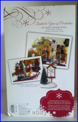 DEPT 56 Christmas in the City CITY PARK CARRIAGE HOUSE Set of 3 #4023614