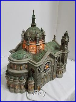 DEPT 56-Christmas in the City Cathedral of Saint Paul (Patina Dome Edition)