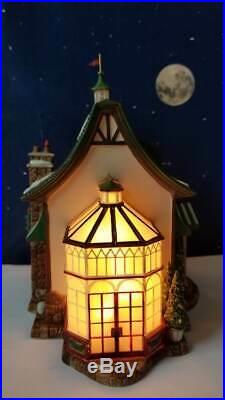 DEPT 56 Christmas in the City TAVERN IN THE PARK! Beautiful! Read details