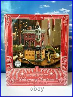 DEPT 56 Christmas in the City WELCOMING CHRISTMAS! Candles Light, Hard To Find
