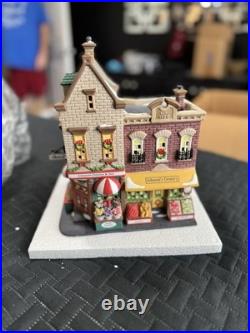 DEPT 56 Heritage Village JOHNSON'S GROCERY & DELI Lighted Christmas in the City