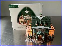 DEPT 56 Tavern In The Park Restaurant Christmas City NYC Green Central Park RARE