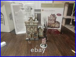 Department 56 56.59257 Christmas In City Victoria's Doll House