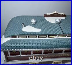 Department 56 American Diner Christmas in the City 79939