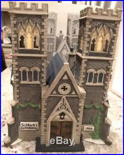 Department 56 CHRISTMAS IN THE CITY Cathederal Church Of St Mark 1498 of 17,500
