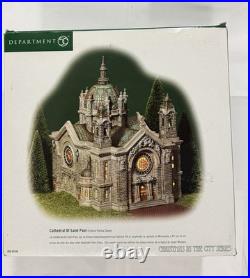 Department 56 Cathedral of Saint Paul Lighted Christmas Village Building Retired