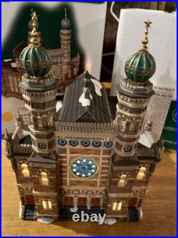 Department 56 Central Synagogue (Brand New Conditon, only displayed a few times)