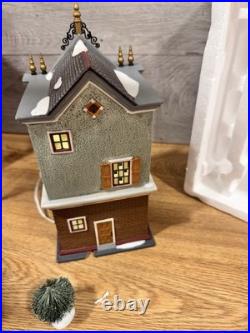 Department 56 Christmas In The City 2004 Treasures Shop Store 56.59240