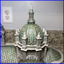 Department 56 Christmas In The City Cathedral of Saint Paul withBox/Light-MINT