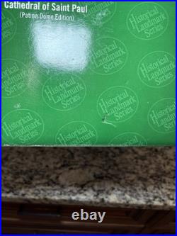 Department 56 Christmas In The City Cathedral of Saint Paul withBox/Light-MINT