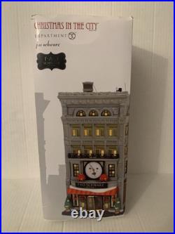 Department 56 Christmas In The City FAO Schwarz Store 6007583 2021 Retired