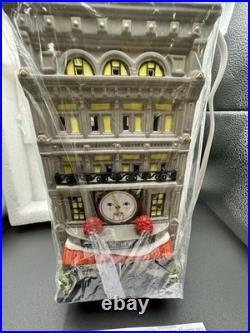 Department 56 Christmas In The City FAO Schwarz Store 6007583 2021 Retired NIB