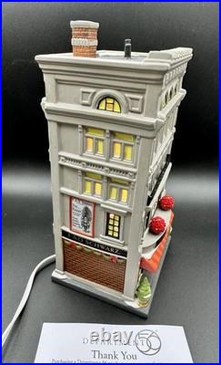 Department 56 Christmas In The City FAO Schwarz Store 6007583 2021 Retired NIB