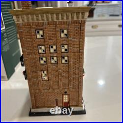 Department 56 Christmas In The City Ferrara Bakery & Cafe Lighted #59272