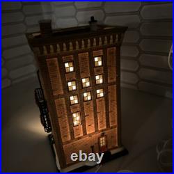 Department 56 Christmas In The City Ferrara Bakery & Cafe Lighted #59272