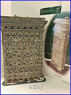 Department 56 Christmas In The City New York NYC Flatiron Building #59260 New