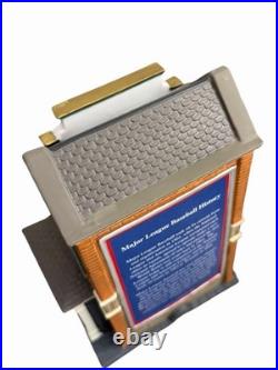 Department 56 Christmas In The City New York Yankees Pub MLB 59225 Rare New