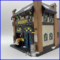 Department 56 Christmas In The City Village Checker City Cab Co. #4044789 EUC