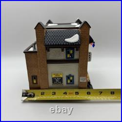 Department 56 Christmas In The City Village Checker City Cab Co. #4044789 EUC