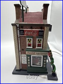 Department 56 Christmas In the City 2004 Retired Coca-Cola Soda Fountain #59221
