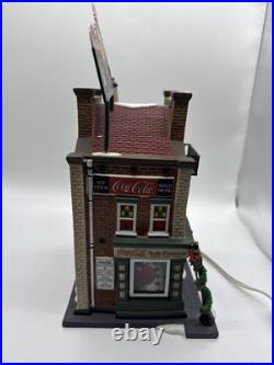 Department 56 Christmas In the City 2004 Retired Coca-Cola Soda Fountain #59221