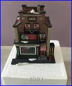 Department 56 Christmas In the City 2004 Retired Coca-Cola Soda Fountain #59221