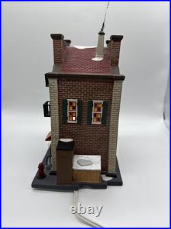 Department 56 Christmas In the City 2004 Retired Coca-Cola Soda Fountain #59221
