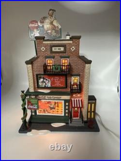 Department 56 Christmas In the City 2004 Retired Coca-Cola Soda Fountain #59221