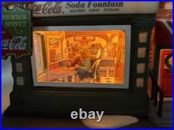 Department 56 Christmas In the City 2004 Retired Coca-Cola Soda Fountain #59221
