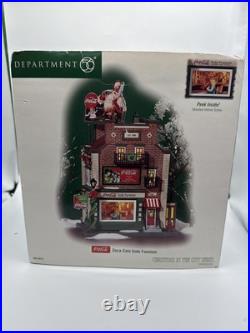 Department 56 Christmas In the City 2004 Retired Coca-Cola Soda Fountain #59221