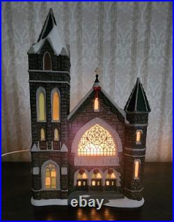 Department 56 Christmas In the City Church Of the Advent With Box