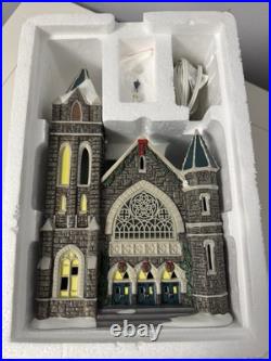 Department 56 Christmas In the City Series Church Of the Advent With Box Working