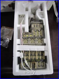 Department 56 Christmas in The City The Times Square Tower 2000 Special Edition