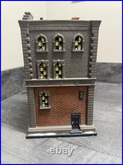 Department 56 Christmas in the City 21 Club Lighted Building