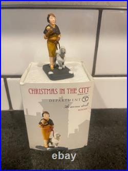 Department 56 Christmas in the City 5th Avenue Stroll! HTF! Rare! New