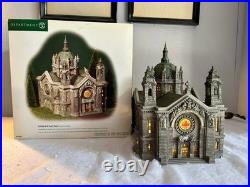 Department 56 Christmas in the City Cathedral of Saint Paul (Patina Dome)
