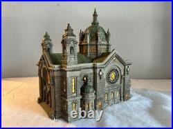 Department 56 Christmas in the City Cathedral of Saint Paul (Patina Dome)