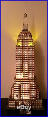 Department 56 Christmas in the City Empire State Building #59207 & Accessory New