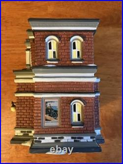 Department 56 Christmas in the City Harley-Davidson City Dealership Retired 2006